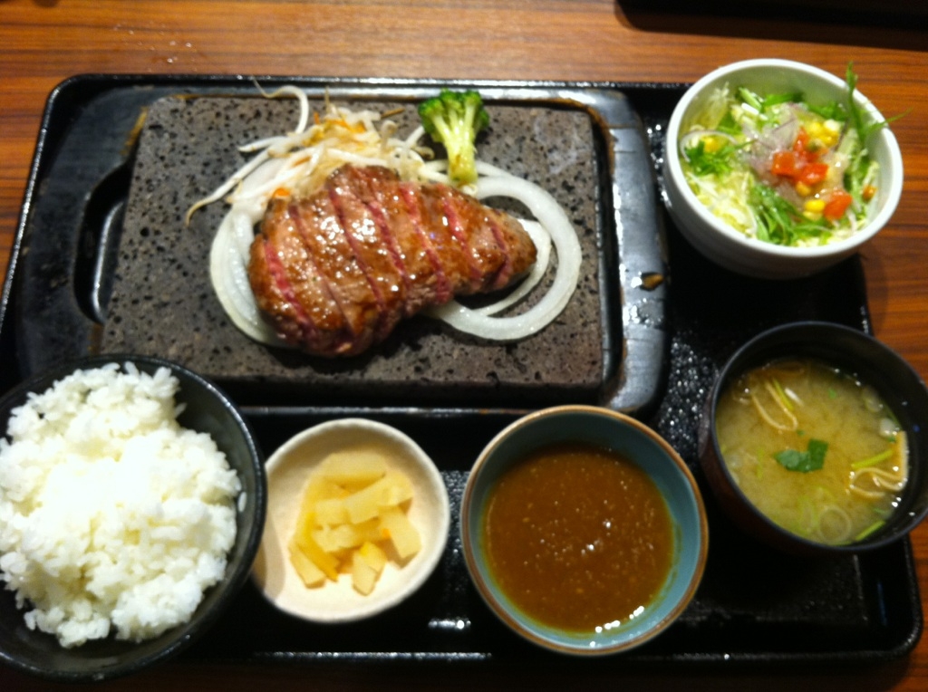 肉ランチ
